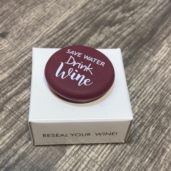 🍷Wine Accessories Woven Gift Basket Set 🍷 - Picture 7 of 13